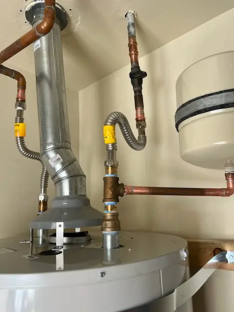Water heater installation and plumbing repair in Cedar Brae Farm